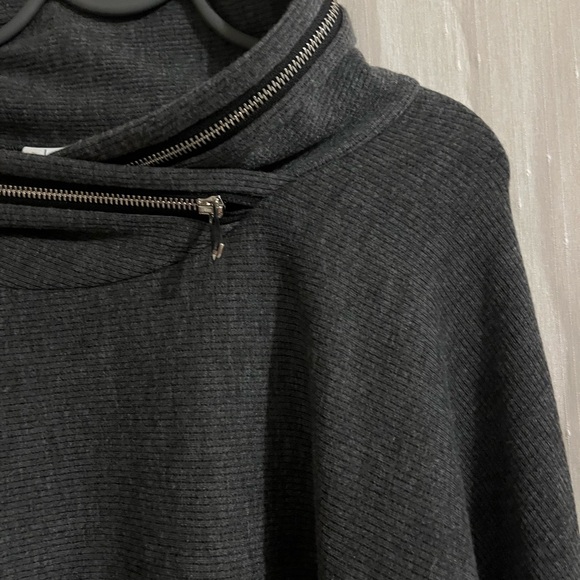 Joseph Ribkoff Poncho Sweater - Picture 2 of 4